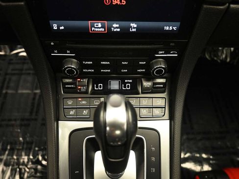 Certified 2018 Porsche 911 Carrera S RWD image 13