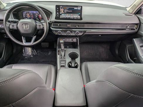 Used 2024 Honda Civic Touring image 17