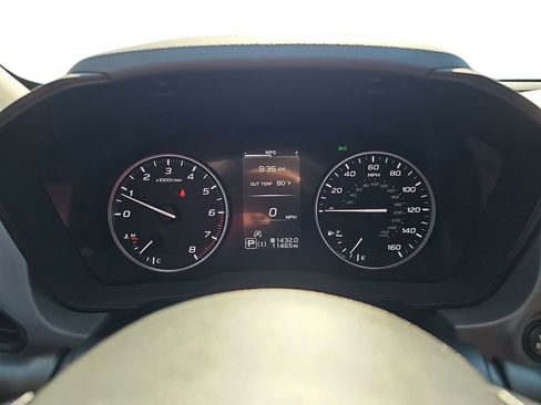 Used 2025 Subaru Crosstrek 2.5i Limited AWD/4WD image 19