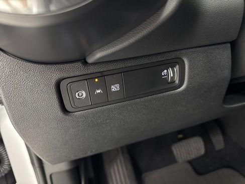 New 2026 Chevrolet Equinox EV LT image 11