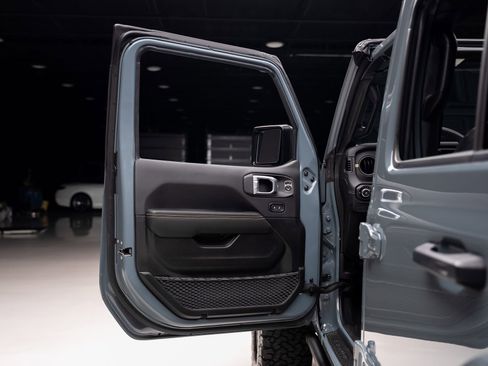 Used 2024 Jeep Wrangler Unlimited Rubicon 392 image 60