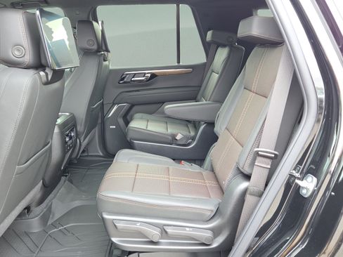 New 2026 Chevrolet Tahoe High Country AWD/4WD image 24