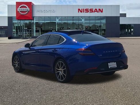 Used 2022 Genesis G70 2.0T w/ Prestige Package AWD/4WD image 5