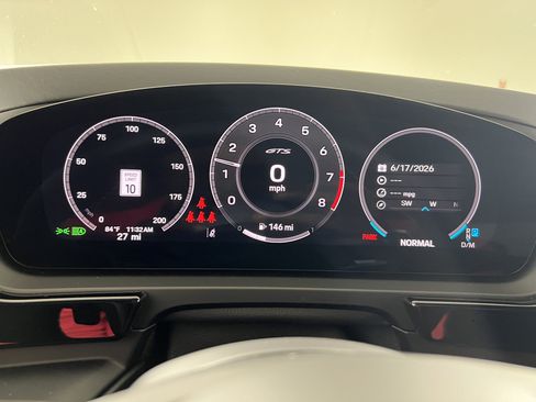 Certified 2026 Porsche Cayenne GTS AWD/4WD image 18