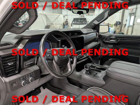 Used 2023 GMC Sierra 1500 AT4X AWD/4WD image 14