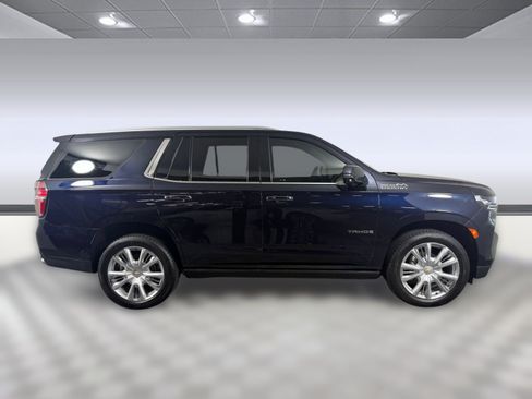 Used 2023 Chevrolet Tahoe High Country w/ Premium Package AWD/4WD image 8