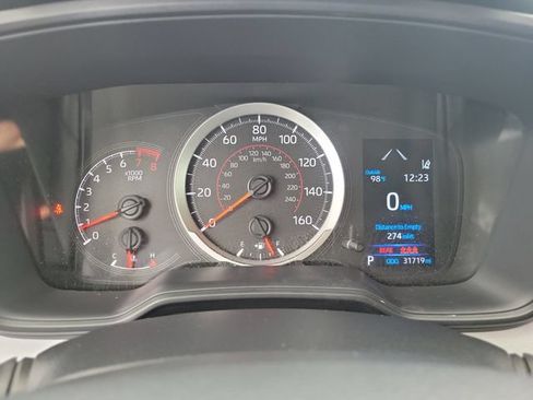 Used 2022 Toyota Corolla SE FWD image 25