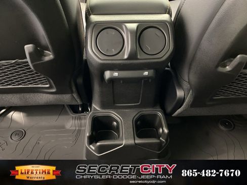 New 2026 Jeep Gladiator Sport image 30