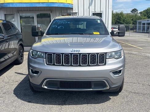 Used 2018 Jeep Grand Cherokee Limited w/ Trailer Tow Group IV AWD/4WD image 4