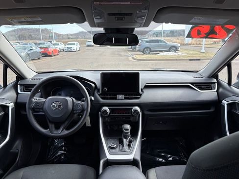 Certified 2025 Toyota RAV4 LE image 17