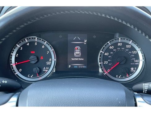 Used 2021 Toyota Highlander LE FWD image 38