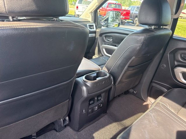 Used 2019 Nissan Titan PRO-4X AWD/4WD image 41
