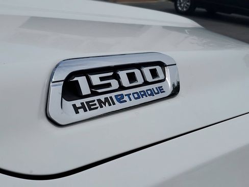 Used 2021 RAM 1500 Big Horn AWD/4WD image 8