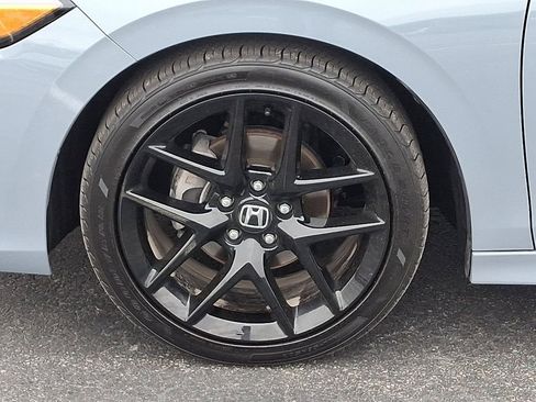 Used 2023 Honda Civic Sport image 8