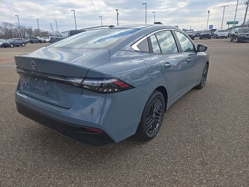 New 2026 Nissan Sentra SV image 7