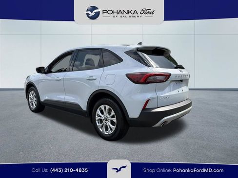 Used 2025 Ford Escape Active FWD image 7