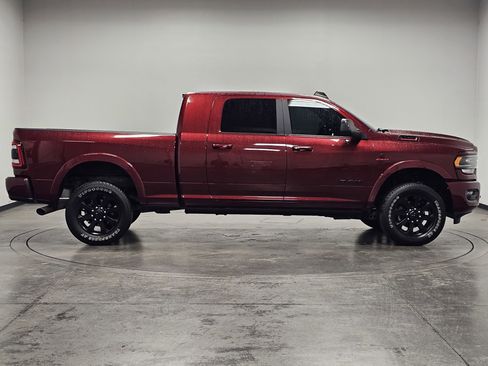 Used 2022 RAM 2500 Limited image 9