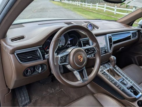 Used 2018 Porsche Macan S AWD/4WD image 20