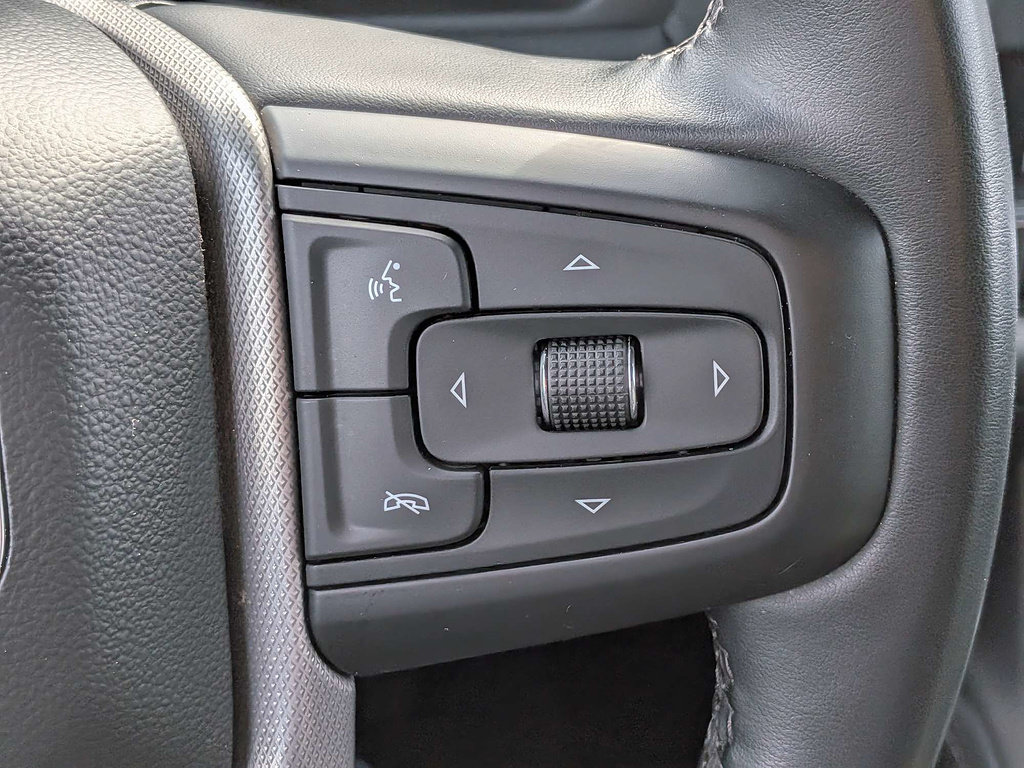 Used 2024 GMC Yukon Denali AWD/4WD image 30