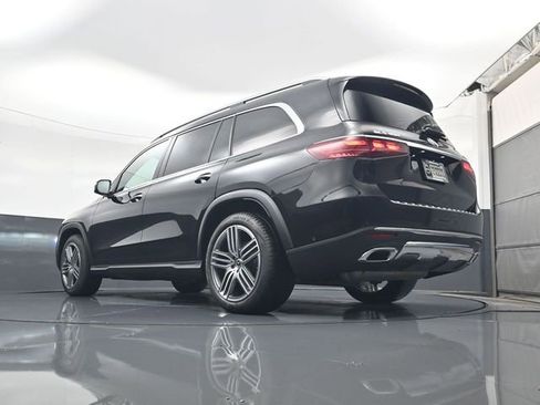 Used 2025 Mercedes-Benz GLS 450 4MATIC image 24