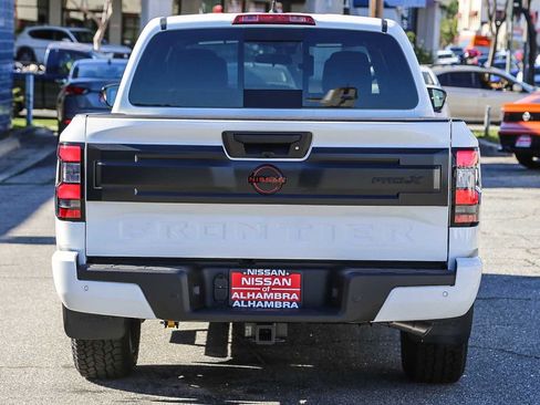 New 2026 Nissan Frontier Pro-X w/ Pro-X Convenience Package image 8