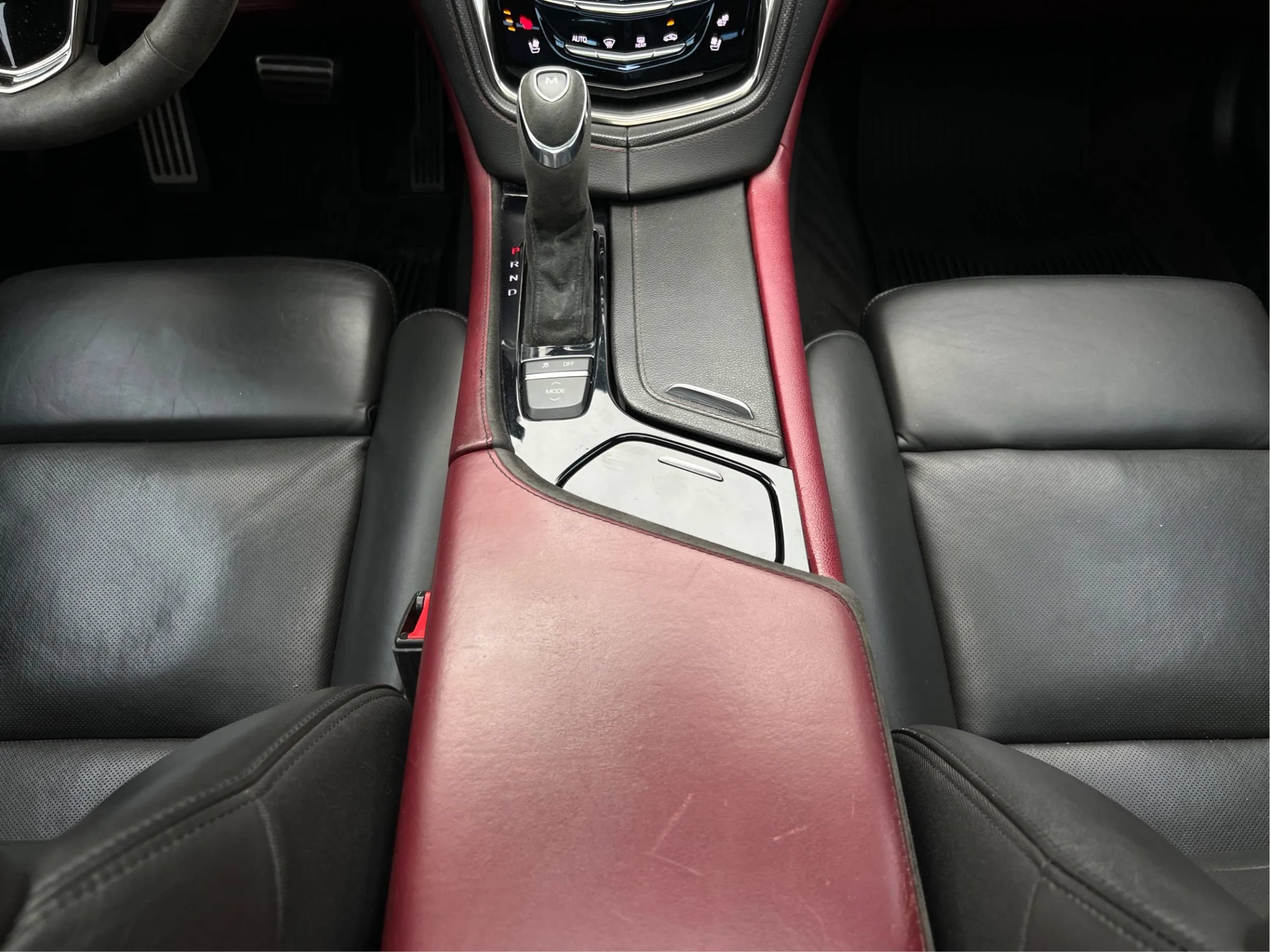 Used 2016 Cadillac CTS Performance RWD image 34
