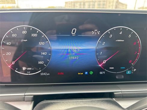 Used 2025 Mercedes-Benz GLS 450 4MATIC image 14