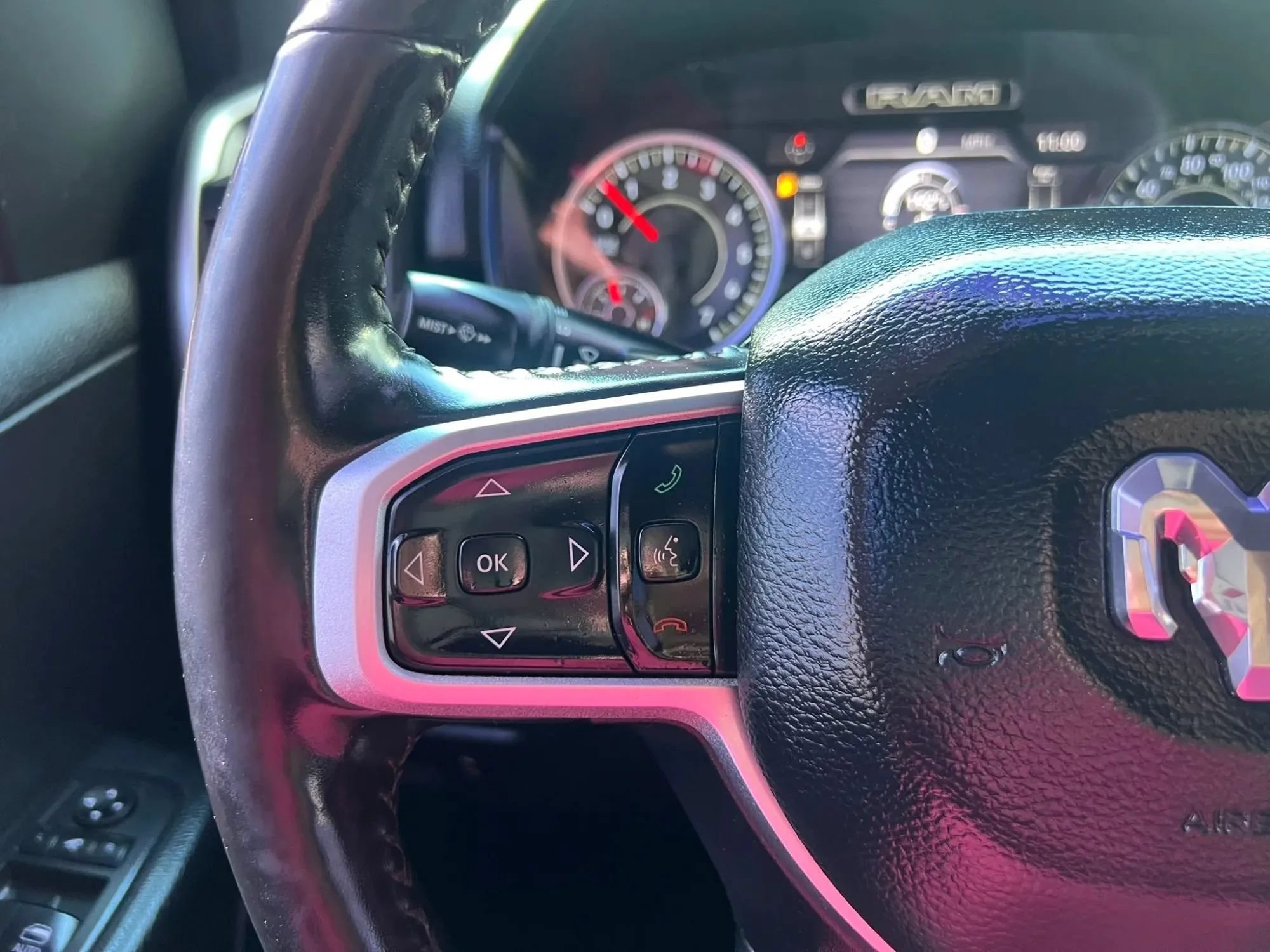 Used 2020 RAM 1500 Big Horn AWD/4WD image 18