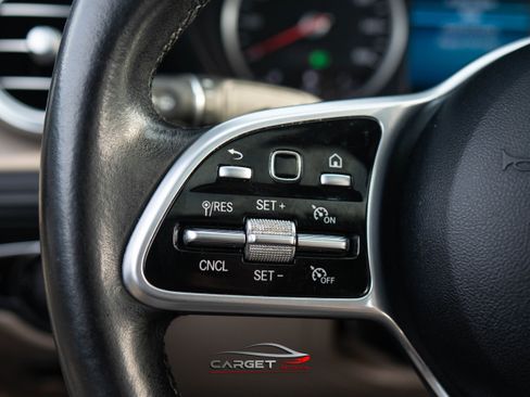 Used 2020 Mercedes-Benz GLC 300 4MATIC Coupe w/ Parking Assistance Package image 24