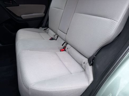 Used 2014 Subaru Forester 2.5i Premium w/ All-Weather Package image 21