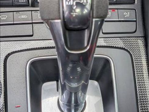 Used 2018 Porsche 911 GT3 RWD image 15