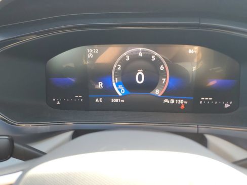 Certified 2023 Volkswagen Taos SE w/ Panoramic Sunroof Package FWD image 25