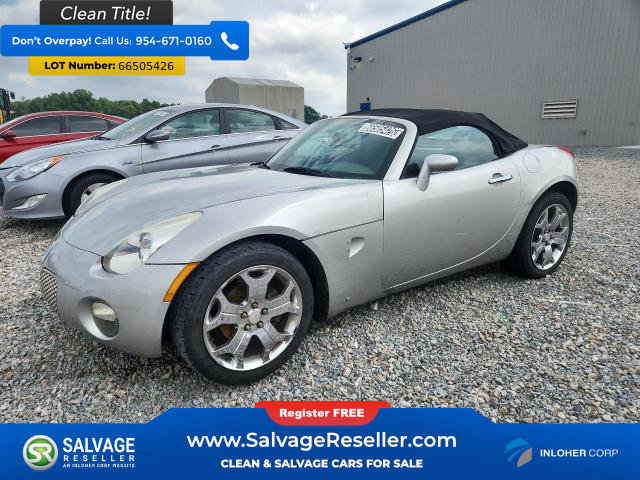 Used 2006 Pontiac Solstice Convertible w/ Power Package RWD image 1