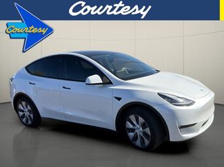 Used 2021 Tesla Model Y Long Range video 1