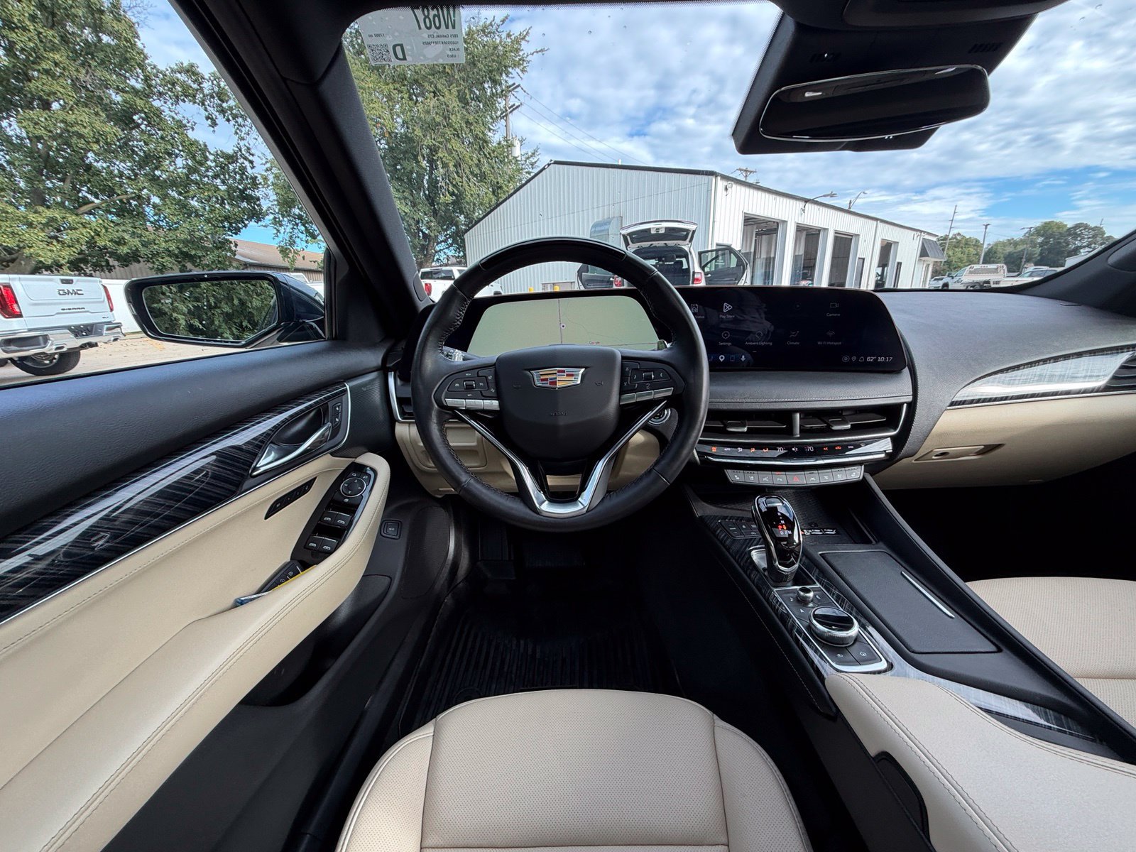 Used 2025 Cadillac CT5 Premium Luxury w/ Sun And Sound Package AWD/4WD image 2