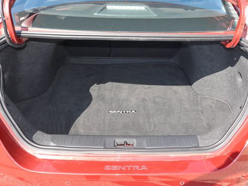 Used 2021 Nissan Sentra SV FWD image 9