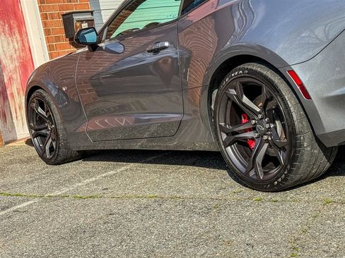 Used 2022 Chevrolet Camaro SS image 21