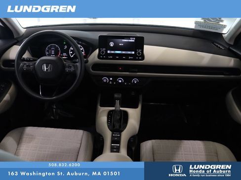 Used 2024 Honda HR-V LX image 17