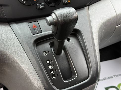 Used 2017 Nissan NV200 SV w/ Technology Package FWD image 21