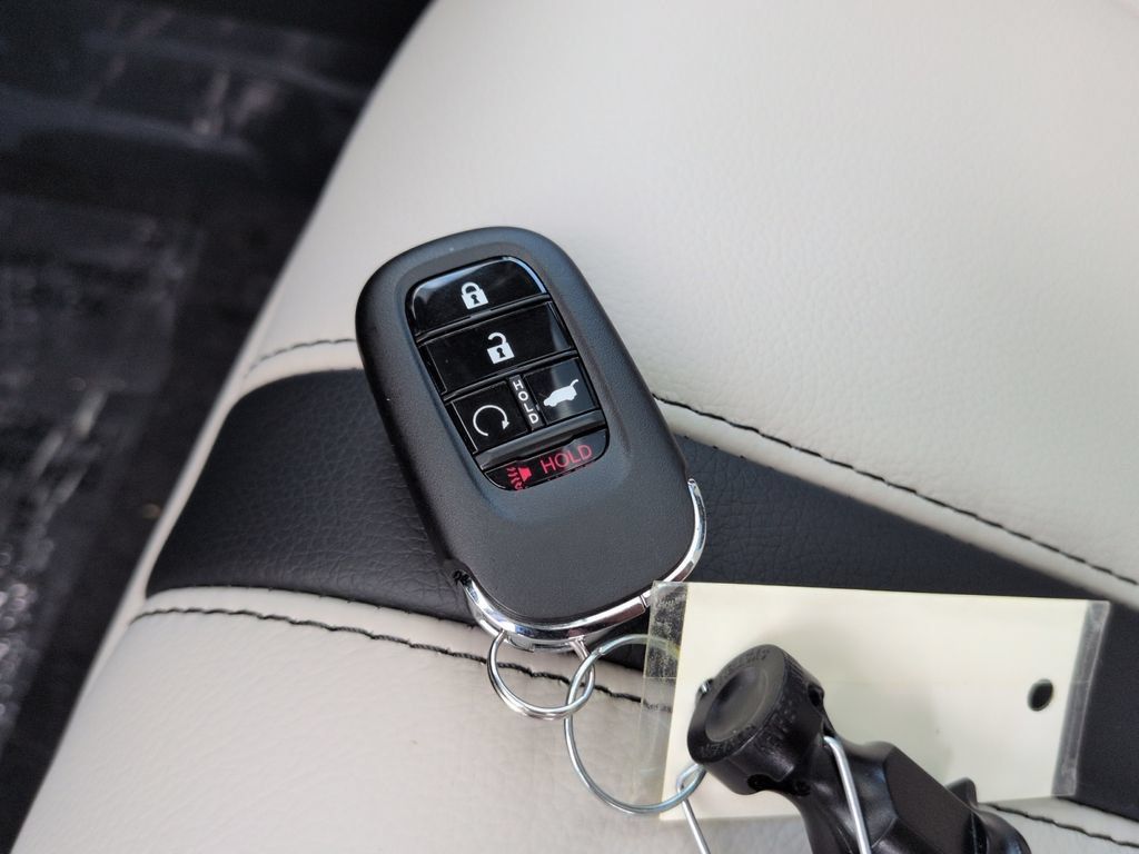 New 2026 Honda Pilot Touring image 32