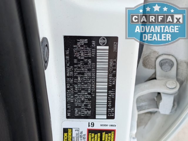 Used 2025 Toyota Camry LE FWD image 53