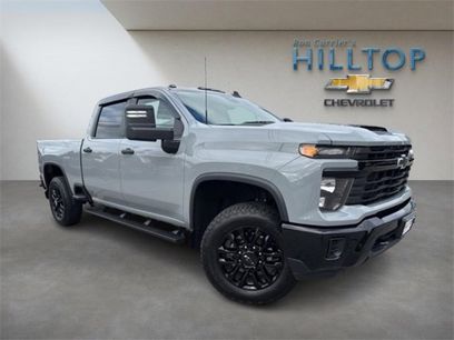 Used 2025 Chevrolet Silverado 2500 Custom w/ Custom Convenience Package