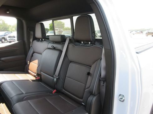 Certified 2025 GMC Sierra 1500 Denali AWD/4WD image 25