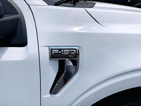 Certified 2021 Ford F150 XLT w/ Trailer Tow Package AWD/4WD image 7