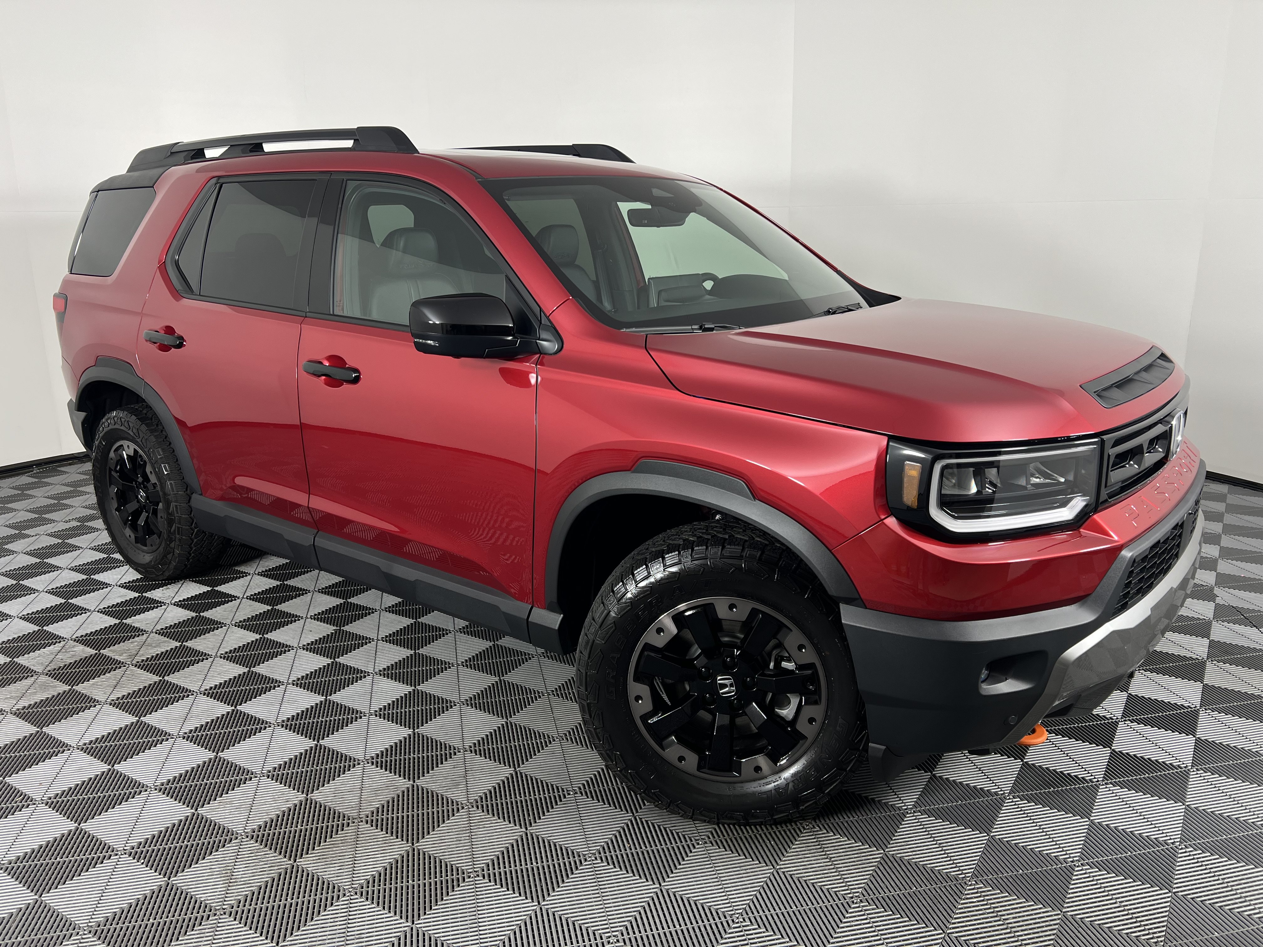Used 2026 Honda Passport TrailSport Elite image 2