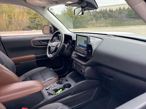 Used 2022 Ford Bronco Sport Outer Banks w/ Tech Package image 13