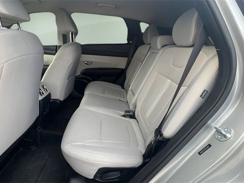 Certified 2025 Hyundai Tucson SEL image 12