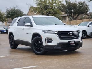 Used 2022 Chevrolet Traverse LT video 2