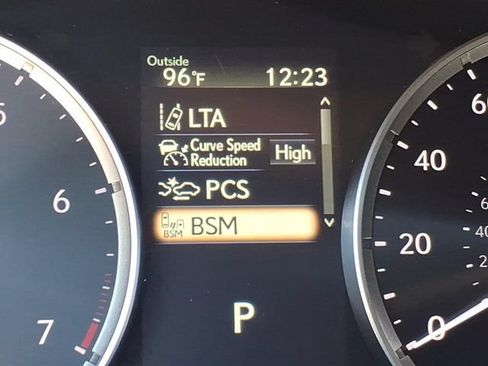 Used 2024 Lexus IS 350 F Sport RWD image 10