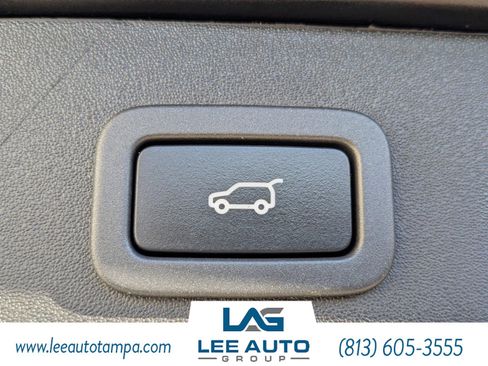 Used 2017 Land Rover Discovery Sport HSE image 13